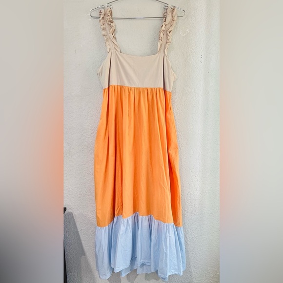 STITCHDROP women’s dress size Med
100% cotton
20” pit to pit
free on waist - Picture 2 of 12